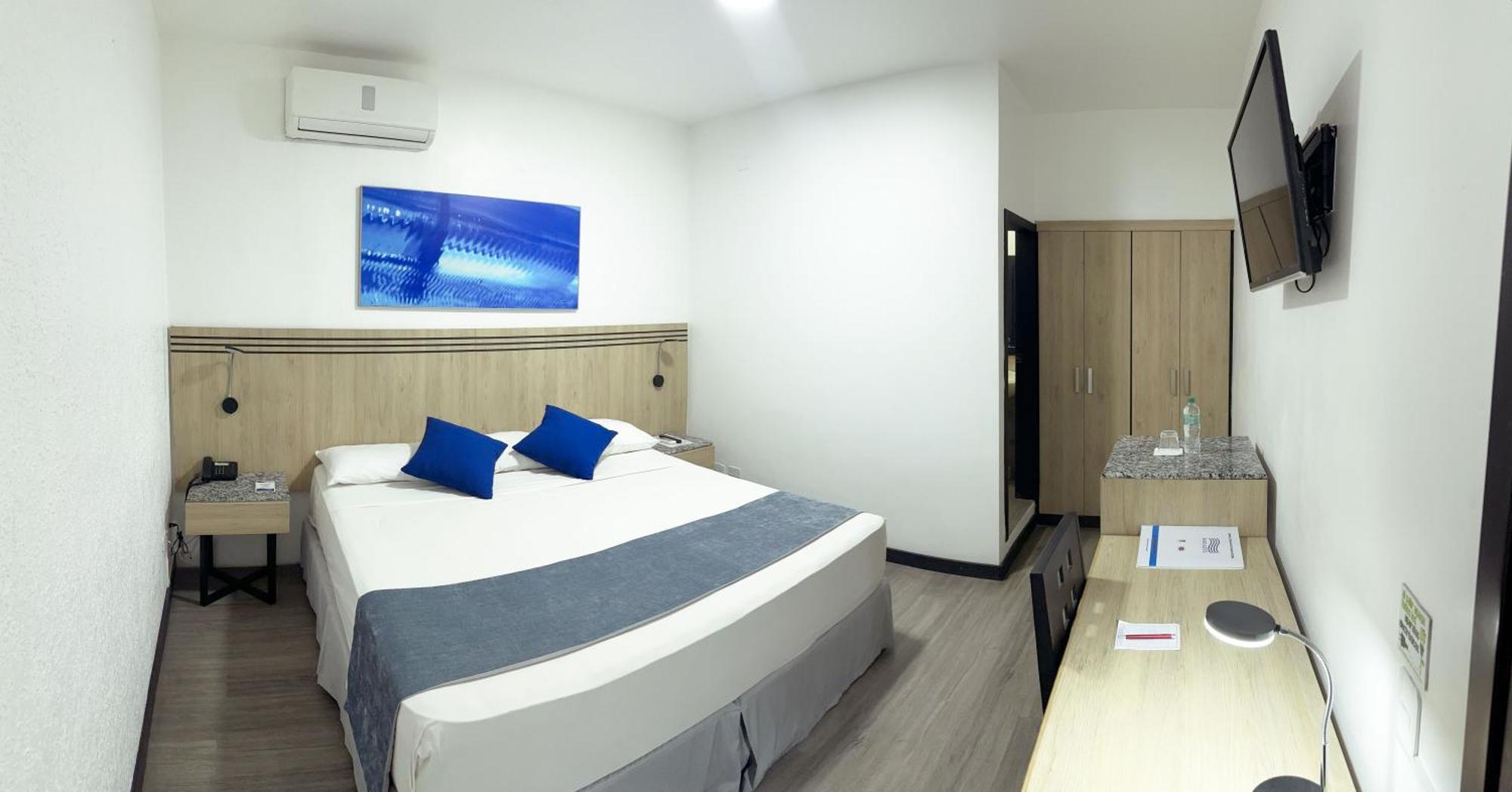 Hotel Mar Azul Манта Екстериор снимка