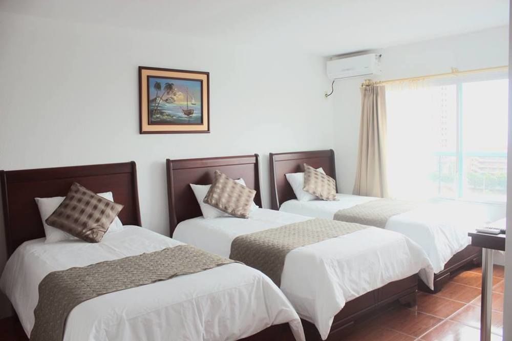 Hotel Mar Azul Манта Екстериор снимка