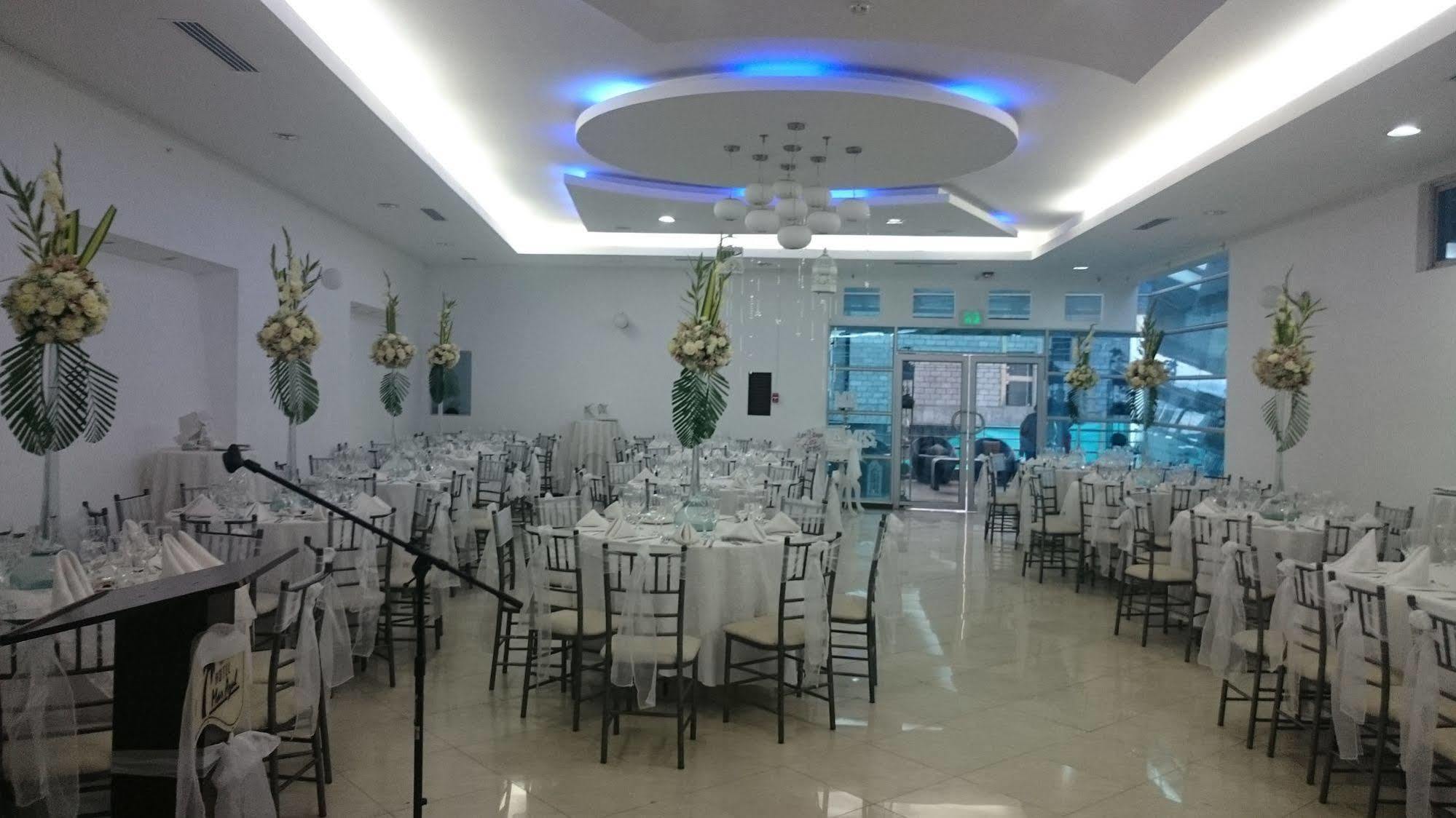 Hotel Mar Azul Манта Екстериор снимка